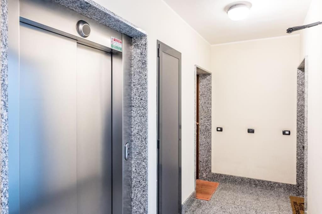 Santa Giulia Connect Apartment มิลาน ภายนอก รูปภาพ