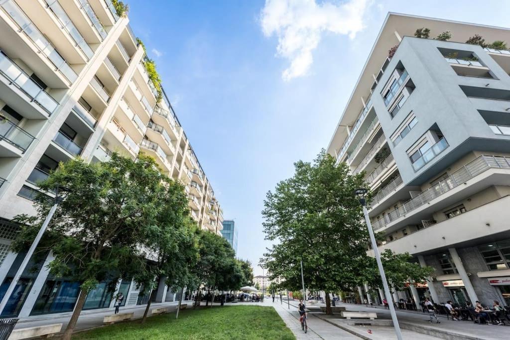 Santa Giulia Connect Apartment มิลาน ภายนอก รูปภาพ