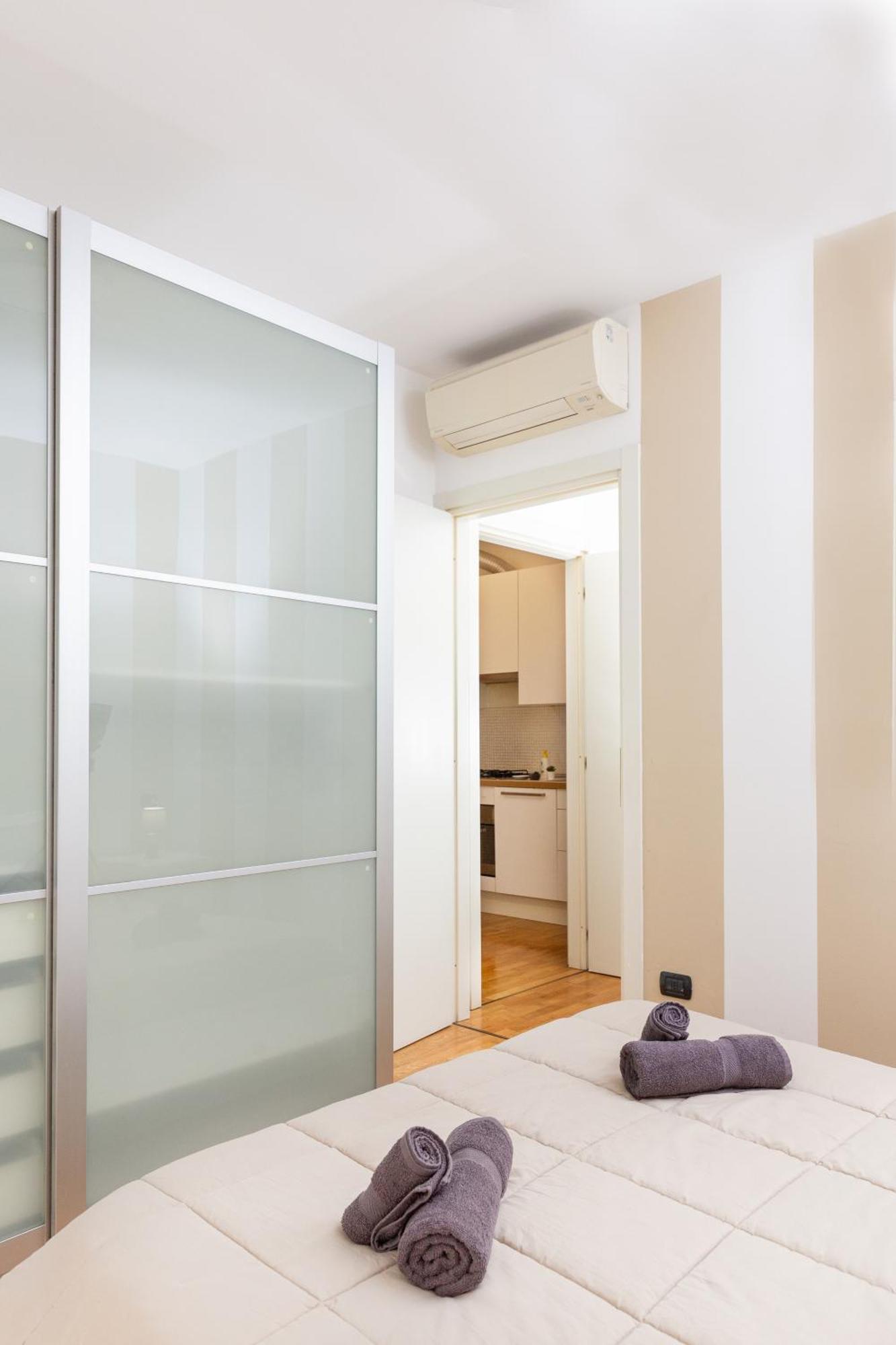 Santa Giulia Connect Apartment มิลาน ภายนอก รูปภาพ