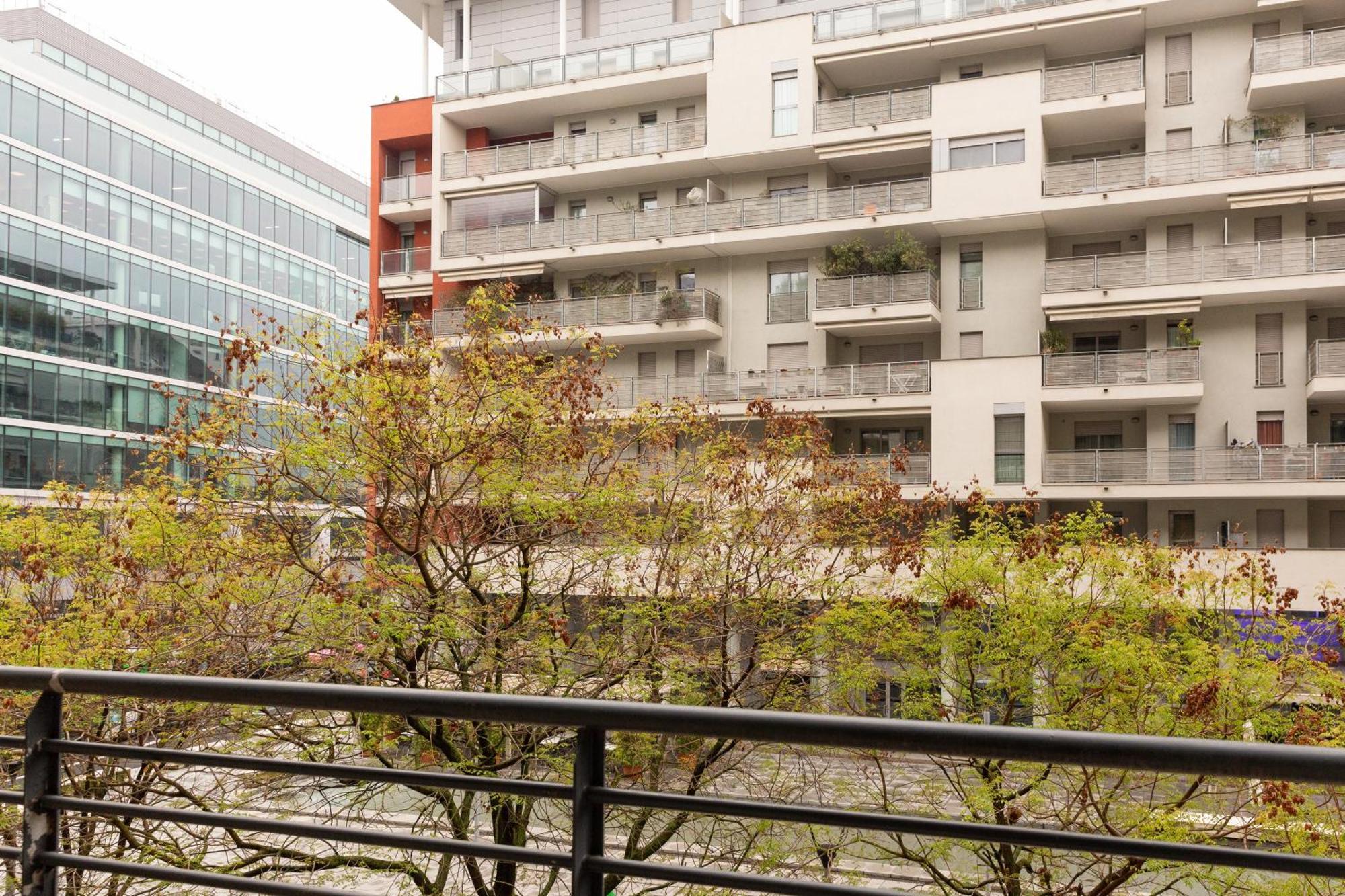 Santa Giulia Connect Apartment มิลาน ภายนอก รูปภาพ